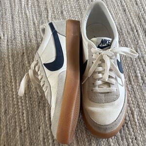 NWOT Nike Men's White and Navy Sneakers